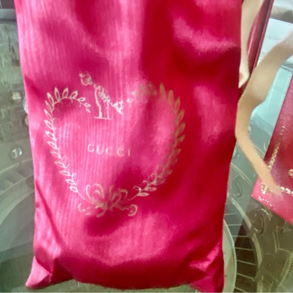 GUCCI. “A Gloaming Night” Alchemist collection. Retails $384 online & in store❤️ - Picture 14 of 16